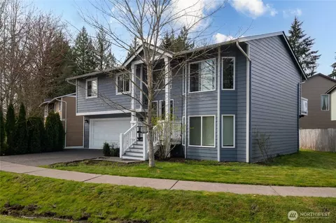 810 84th Dr NE, Lake Stevens, WA 98258