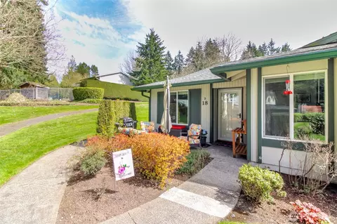 527 S 323rd Pl #18B, Federal Way, WA 98003