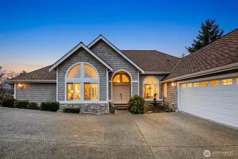 1665 204th Ave NE, Sammamish, WA 98074
