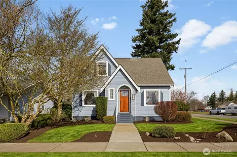 802 Edson St, Lynden, WA 98264