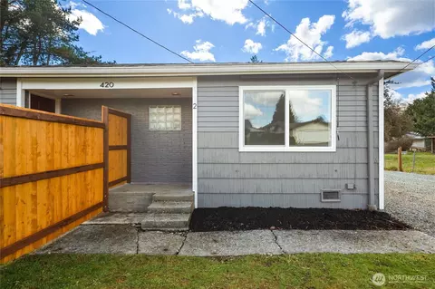 420 107th Pl SW #2, Everett, WA 98204