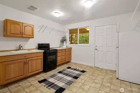 Other - 22603 53rd Ave SE, Bothell, WA 98021 photo 4 of 5