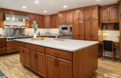 Kitchen - 22603 53rd Ave SE, Bothell, WA 98021 photo 3 of 7