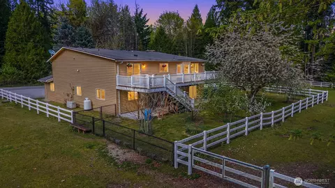 Exterior - 22603 53rd Ave SE, Bothell, WA 98021 photo 8 of 8