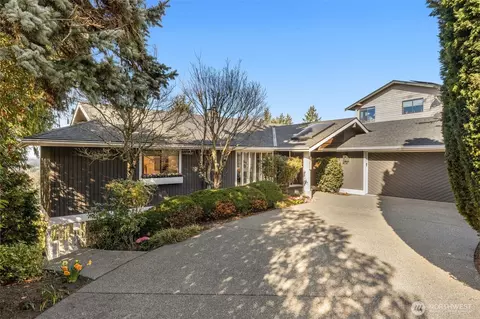 14108 SE 44th St, Bellevue, WA 98006