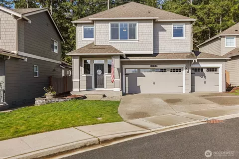3025 Fiddleback St NE, Lacey, WA 98516