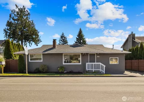 625 10th St, Snohomish, WA 98290