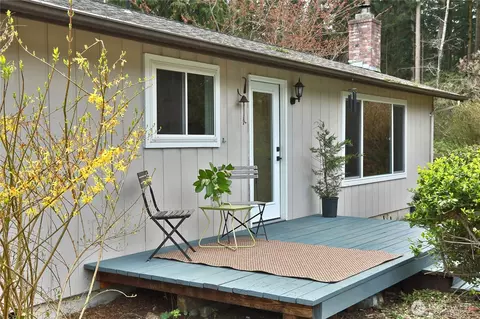 764 Nature Ln, Coupeville, WA 98239