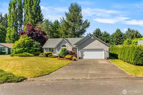 6211 Hickory Ct SE, Olympia, WA 98501