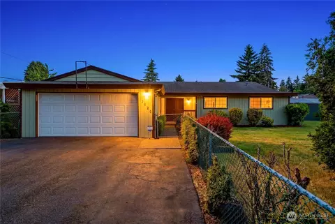 3020 206th Pl SW, Lynnwood, WA 98036