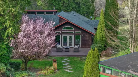 23517 Orville Rd E, Orting, WA 98360