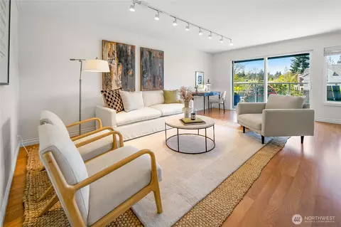2501 Canterbury Ln E #221, Seattle, WA 98112