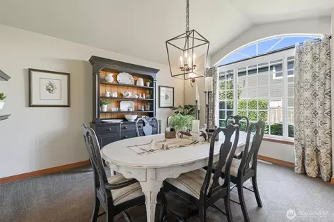 Dining - 20615 39th Ave SE, Bothell, WA 98012 photo 5 of 5