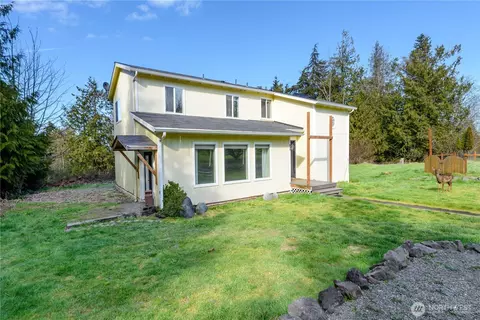 81 Guy Kelly Rd, Port Angeles, WA 98362