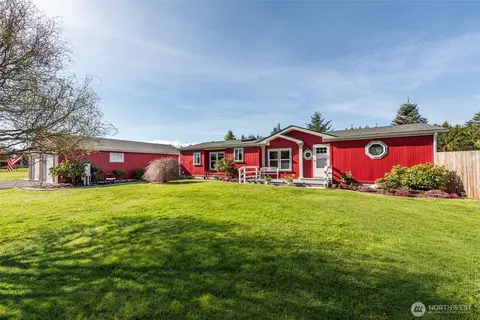 571 Lewis Rd, Port Angeles, WA 98362