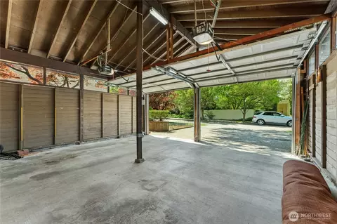 Exterior - 2258 40th Ave E, Seattle, WA 98112 photo 4 of 10