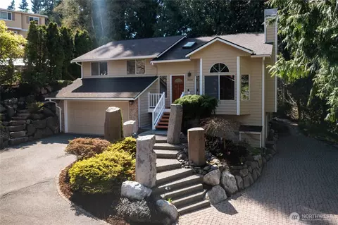 8608 Main St, Edmonds, WA 98026