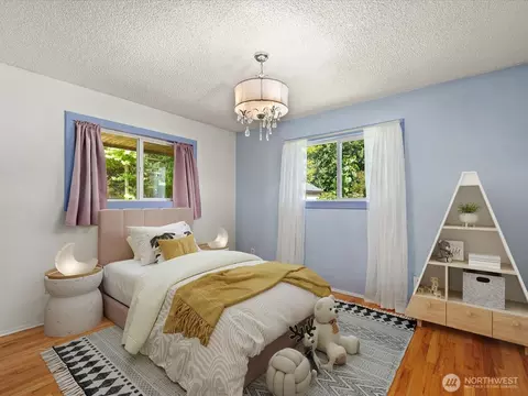 Bedroom - 1035 Oakes Ave, Everett, WA 98201 photo 2 of 4