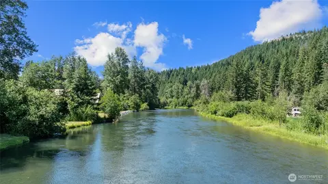 530 Elk Meadows Rd, Cle Elum, WA 98922
