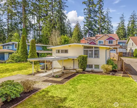 3953 153rd Ave SE, Bellevue, WA 98006