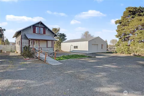 148 NW Ephrata Ave, Soap Lake, WA 98851