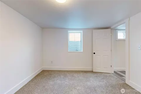 Bedroom - 1572 E Alder St, Walla Walla, WA 99362 photo 8 of 8