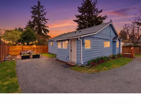 9601 12th Ave NW, Seattle, WA 98117