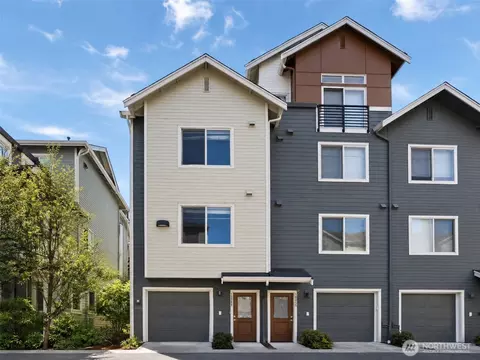 15865 NE 14th Rd, Bellevue, WA 98008