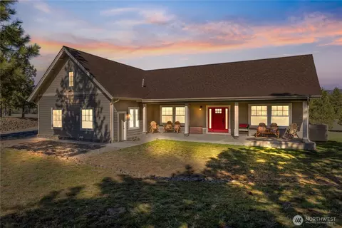 710 Hidden Valley Rd, Cle Elum, WA 98922