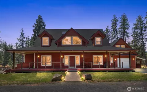 3224 Airport Rd, Cle Elum, WA 98922