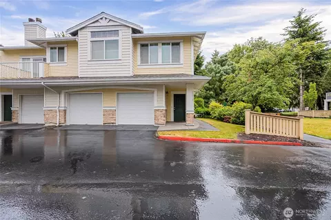 23210 59th St S #12-5, Kent, WA 98032