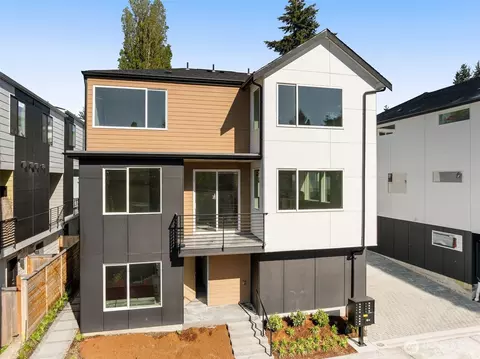 18000 C 10th Ave NE, Shoreline, WA 98155
