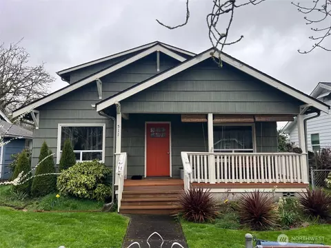 511 15th Ave, Longview, WA 98632