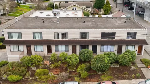 1612 33rd St #104, Everett, WA 98201