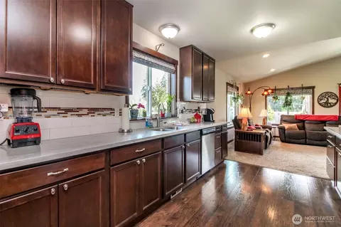 Kitchen - 2910 201st Street Ct E, Spanaway, WA 98387 photo 4 of 5