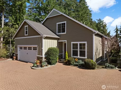 3113 Emerald Ln, Gig Harbor, WA 98335