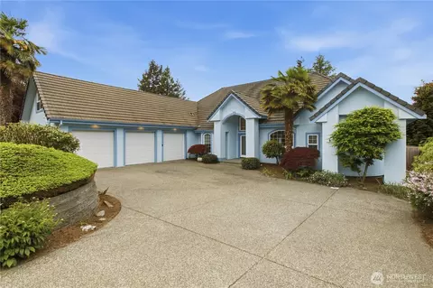 2504 5th St NW, Gig Harbor, WA 98335