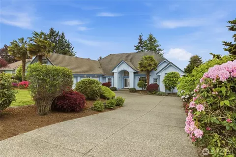 2504 5th St NW, Gig Harbor, WA 98335