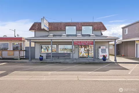 2411 Westhaven Dr, Westport, WA 98595
