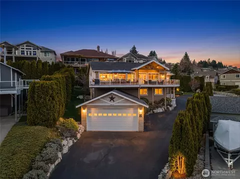 563 Topaz Pl, Manson, WA 98831