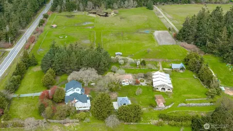 2030 Zylstra Rd, Oak Harbor, WA 98277