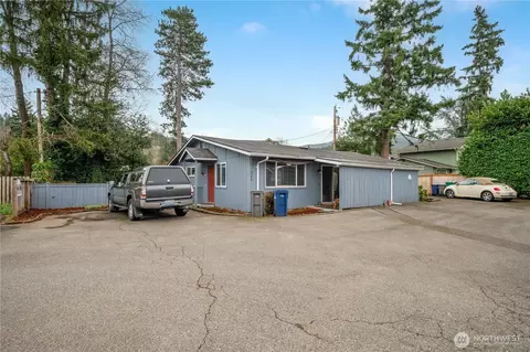 200 210 Rainier Blvd N, Issaquah, WA 98027