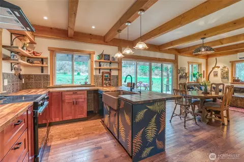 Kitchen - 653 Cedar Hill Rd, Eastsound, WA 98245 photo 2 of 5