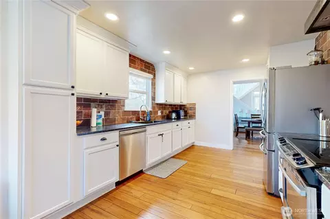 Kitchen - 345 E Birch St, Walla Walla, WA 99362 photo 3 of 3