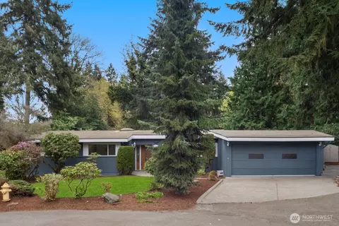 11653 SE 49th St, Bellevue, WA 98006