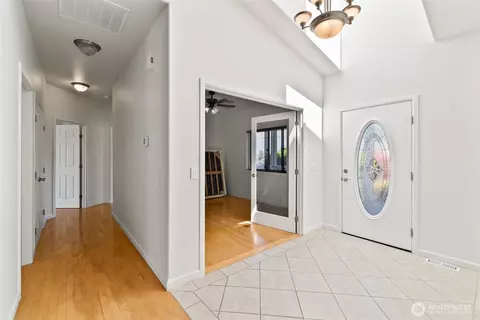 Entry Way - 40 Coral Dr, Sequim, WA 98382 photo 1 of 3