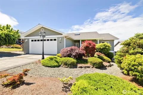 Exterior - 40 Coral Dr, Sequim, WA 98382 photo 2 of 13
