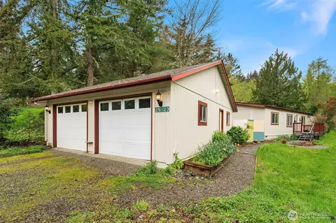 25123 120th Ave SW, Vashon, WA 98070