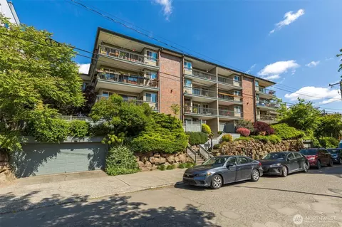 732 11th Ave E #202, Seattle, WA 98102