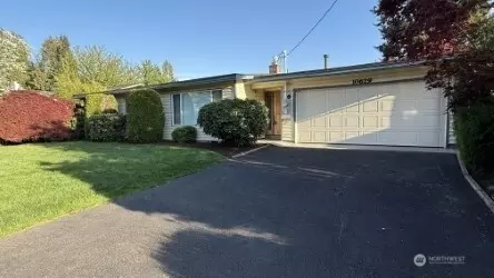 10629 SE 236th St, Kent, WA 98031